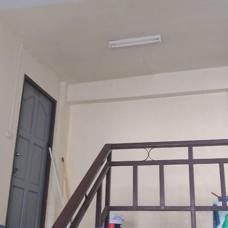 Rooftop Room In We Residence Pattaya Ngoại thất bức ảnh